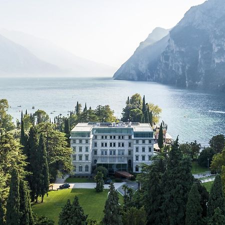 Lido Palace - The Leading Hotels Of The World Riva del Garda Exterior photo
