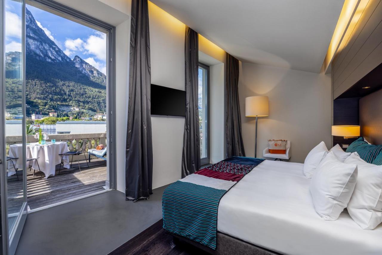 Lido Palace - The Leading Hotels Of The World Riva del Garda Exterior photo