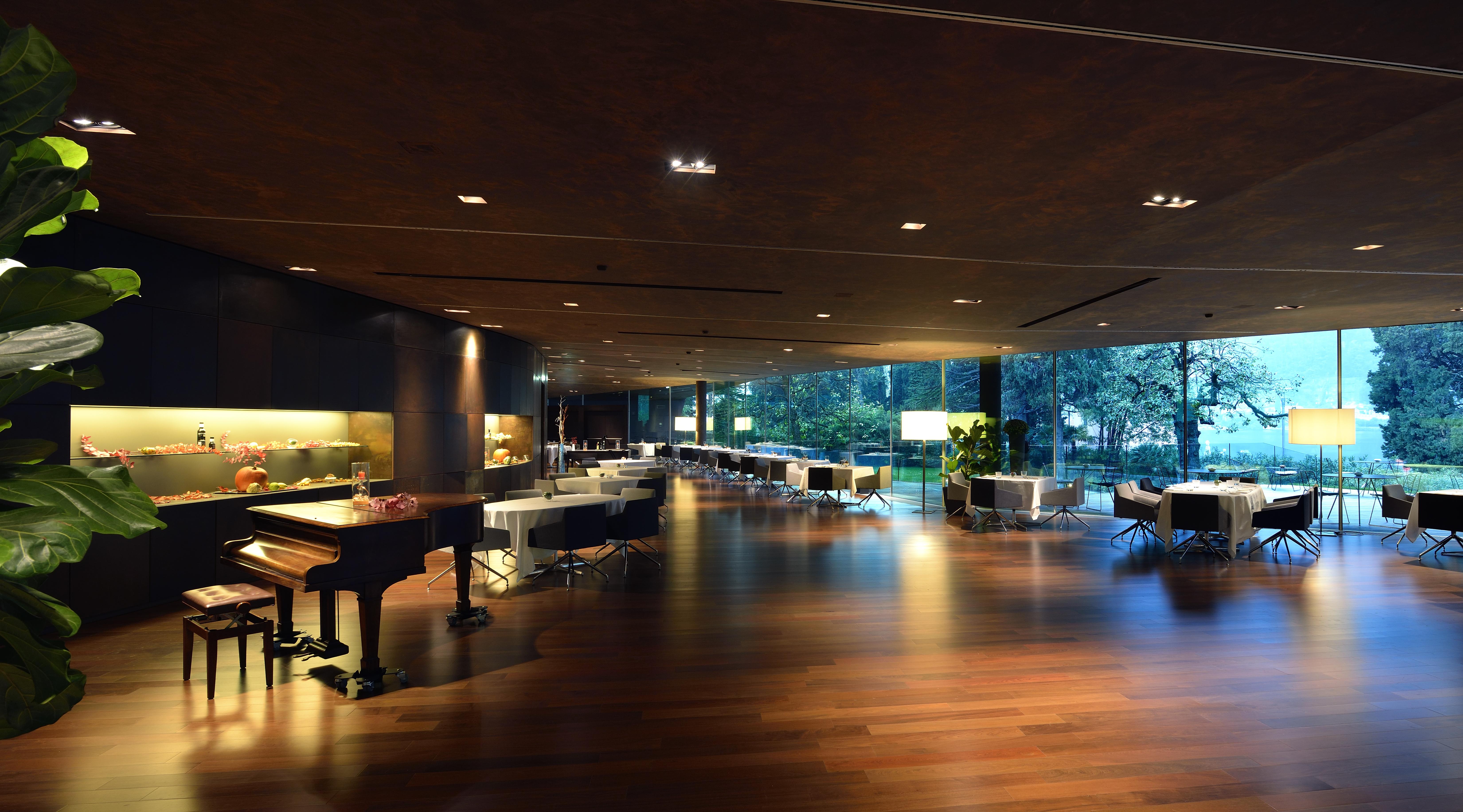Lido Palace - The Leading Hotels Of The World Riva del Garda Exterior photo