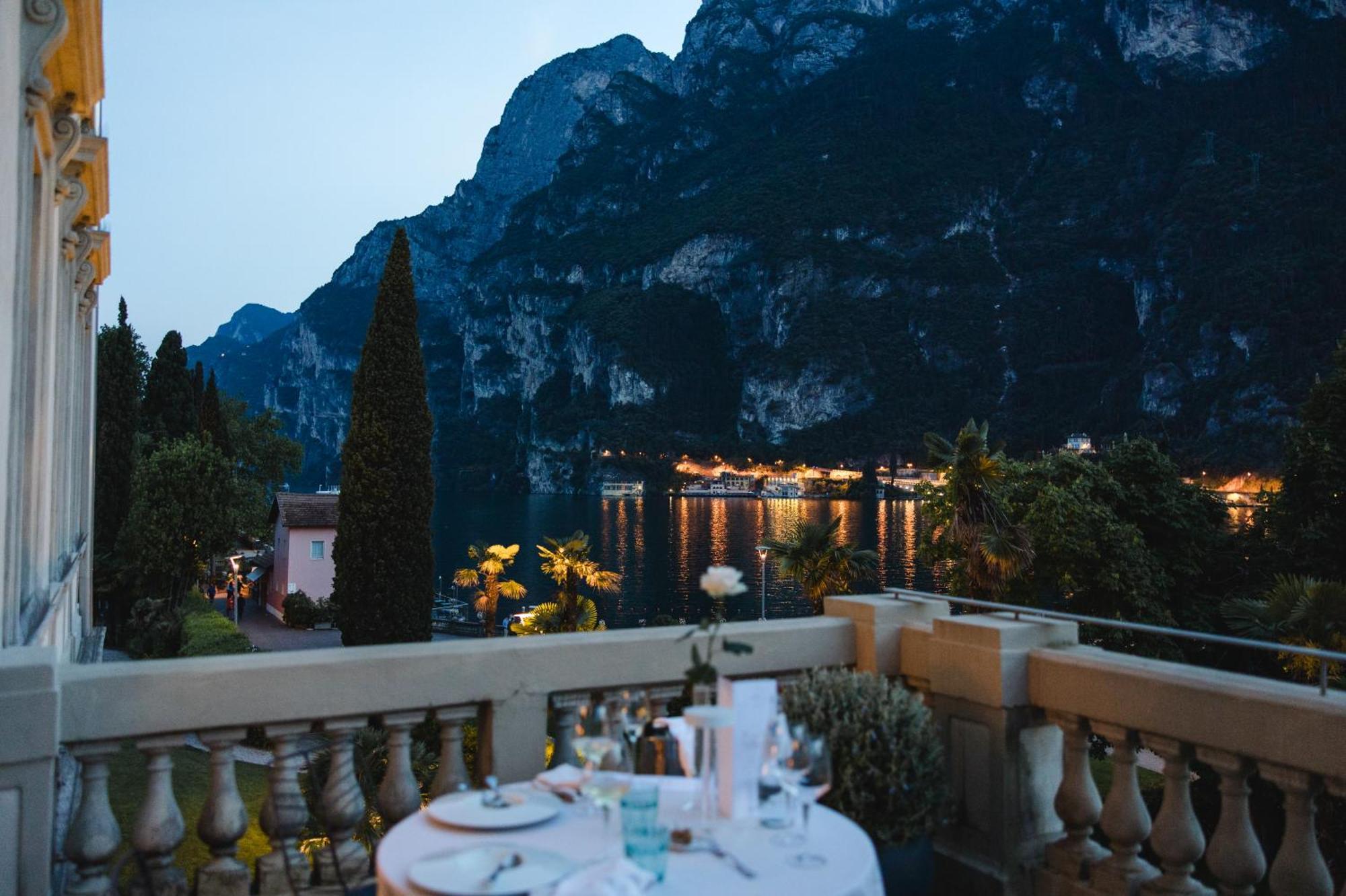 Lido Palace - The Leading Hotels Of The World Riva del Garda Exterior photo